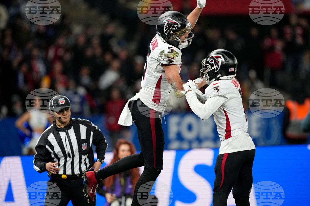 Falcons Colts Football