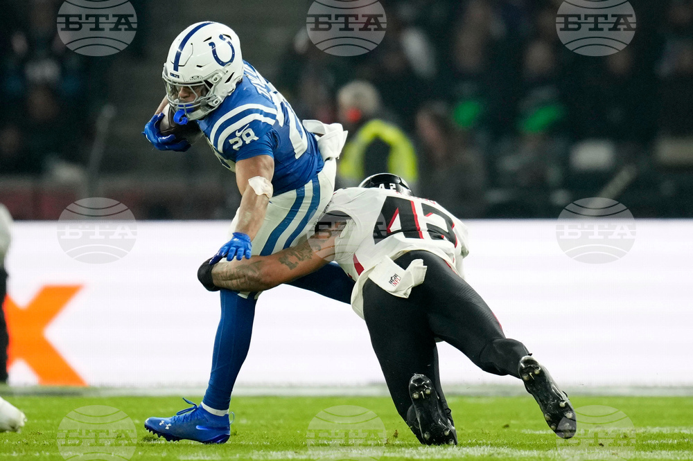 Falcons Colts Football