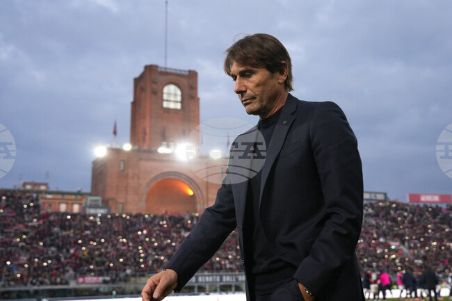 Конте ще обсъди евентуално напускане с ръководството на Наполи