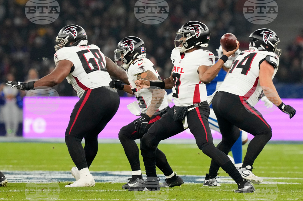 Falcons Colts Football