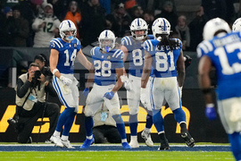 Falcons Colts Football