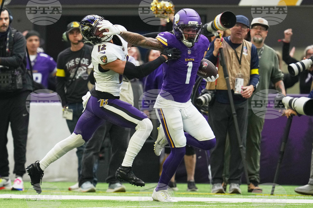 Ravens Vikings Football