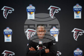 Falcons Colts Football