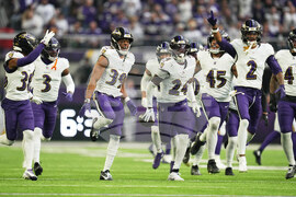 Ravens Vikings Football