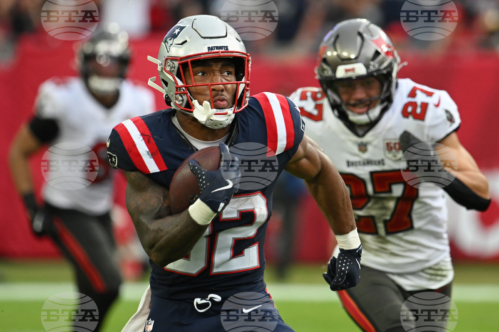 Patriots Buccaneers Football