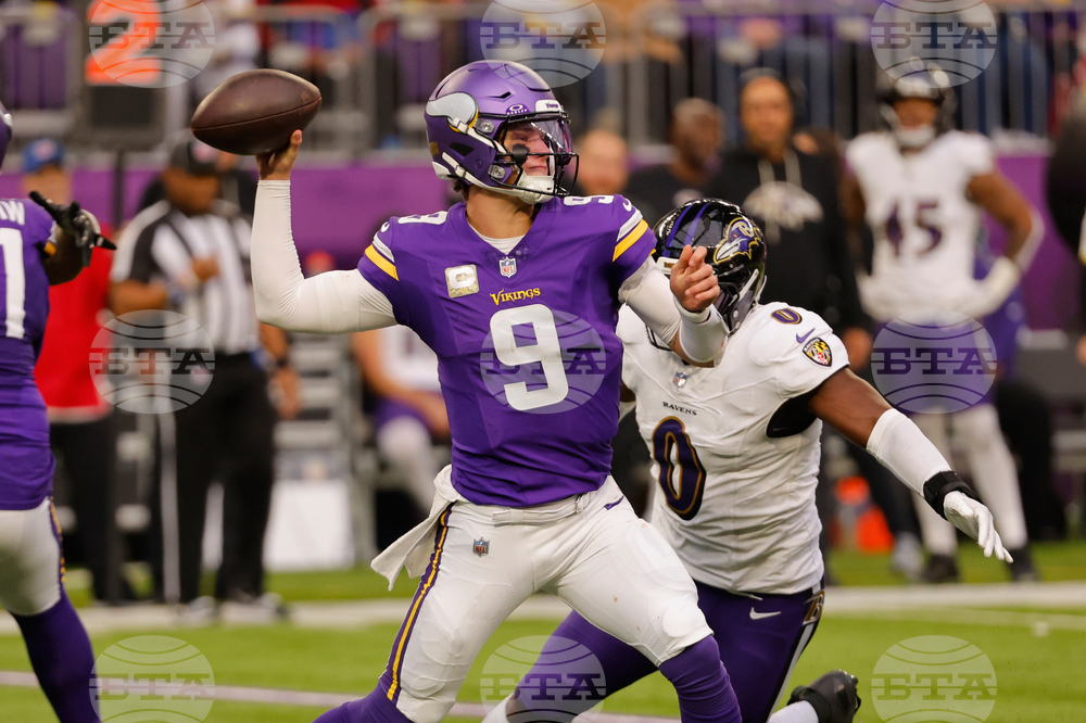 Ravens Vikings Football