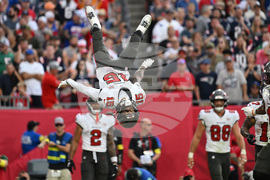 APTOPIX Patriots Buccaneers Football