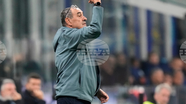 Треньорът на Лацио Маурицио Сари е претърпял лека сърдечна операция