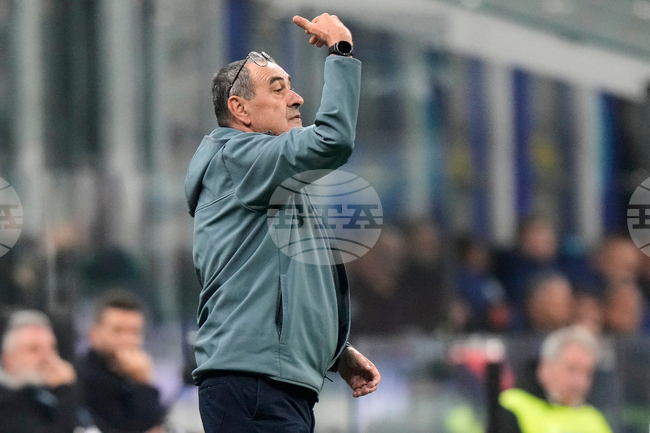 Треньорът на Лацио Маурицио Сари е претърпял лека сърдечна операция