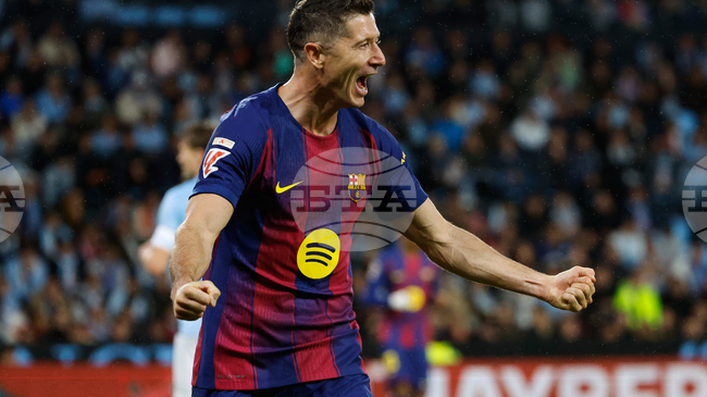 Милан преговаря за привличането на нападателя на Барселона Роберт Левандовски