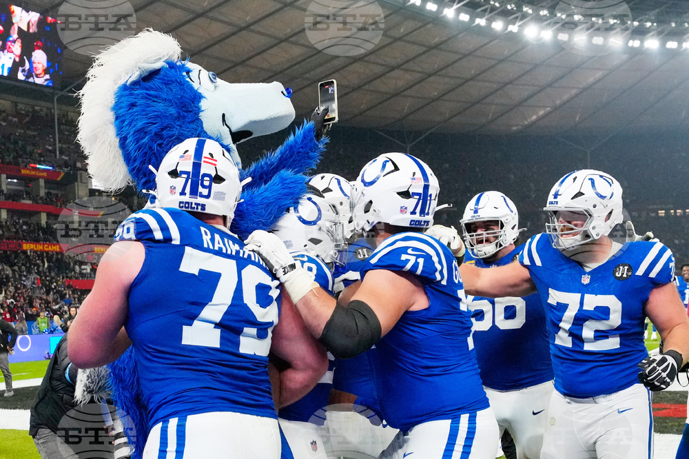 Falcons Colts Football