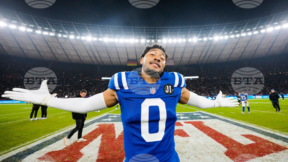 Falcons Colts Football