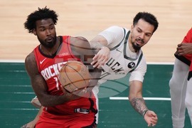 Rockets Bucks Basketball