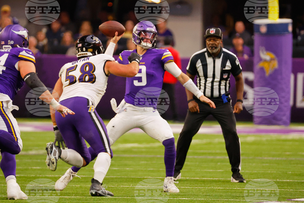 Ravens Vikings Football