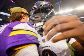 Ravens Vikings Football