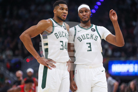 Rockets Bucks Basketball