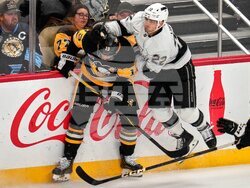 Kings Penguins Hockey