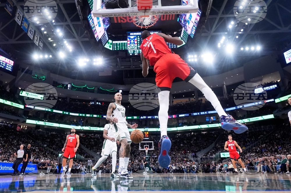 Rockets Bucks Basketball