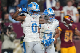 APTOPIX Lions Commanders Football