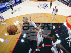 Pistons 76ers Basketball