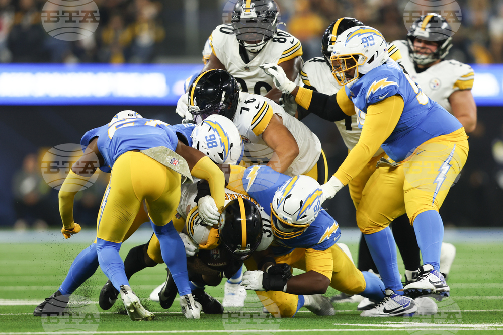 Steelers Chargers Football