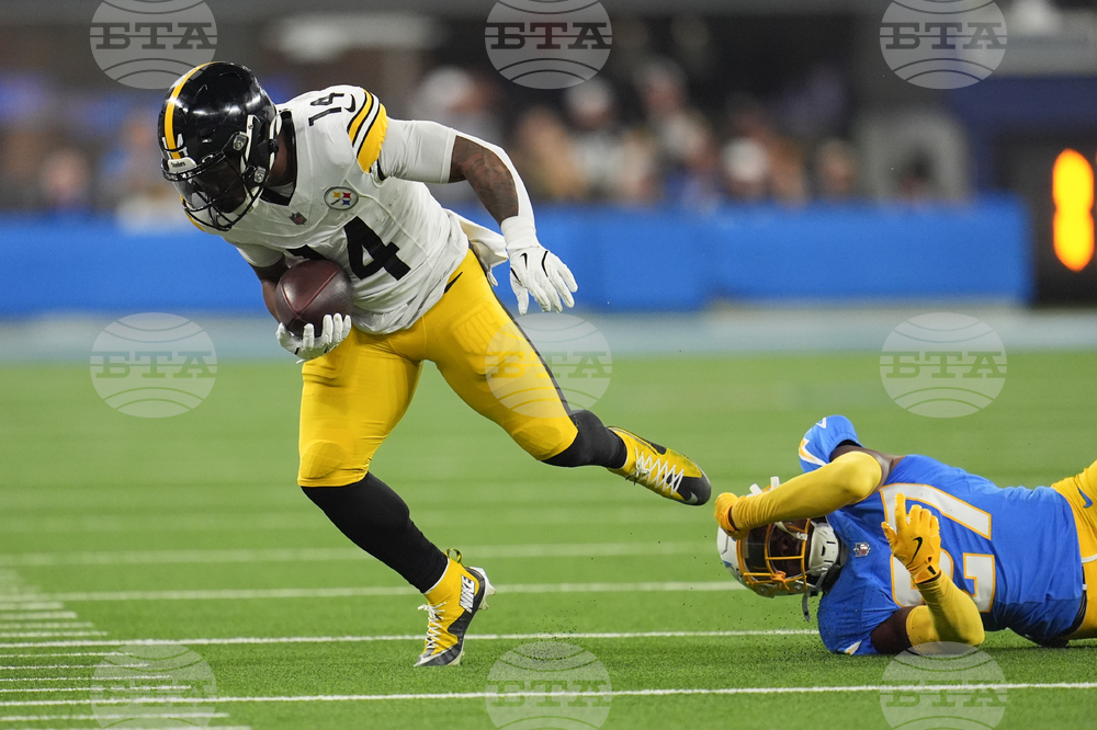 Steelers Chargers Football