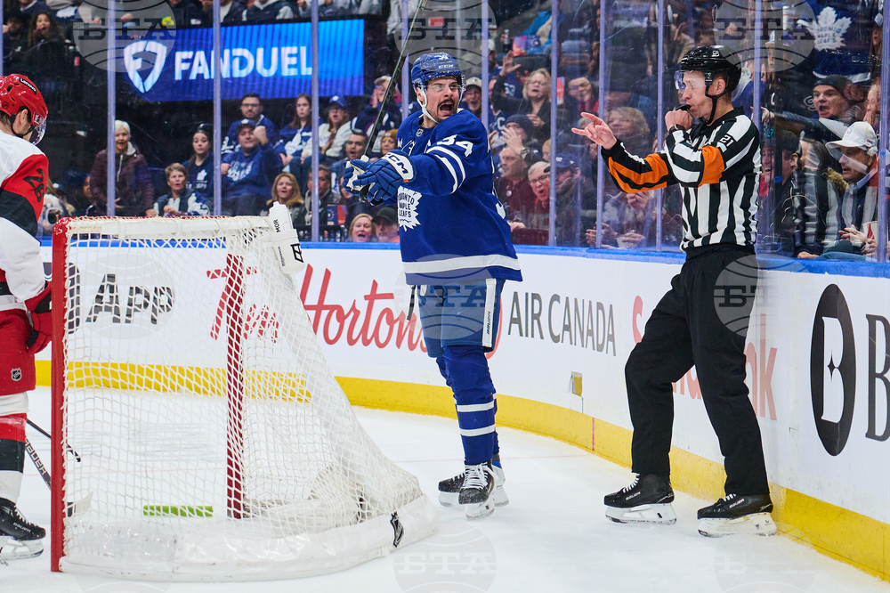Hurricanes Maple Leafs Hockey