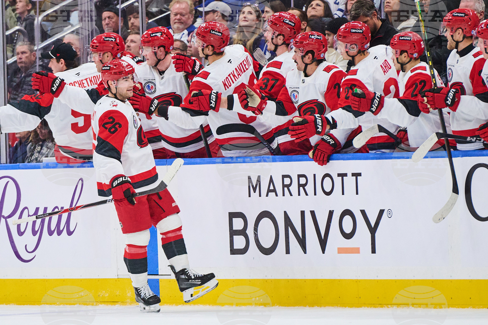 Hurricanes Maple Leafs Hockey