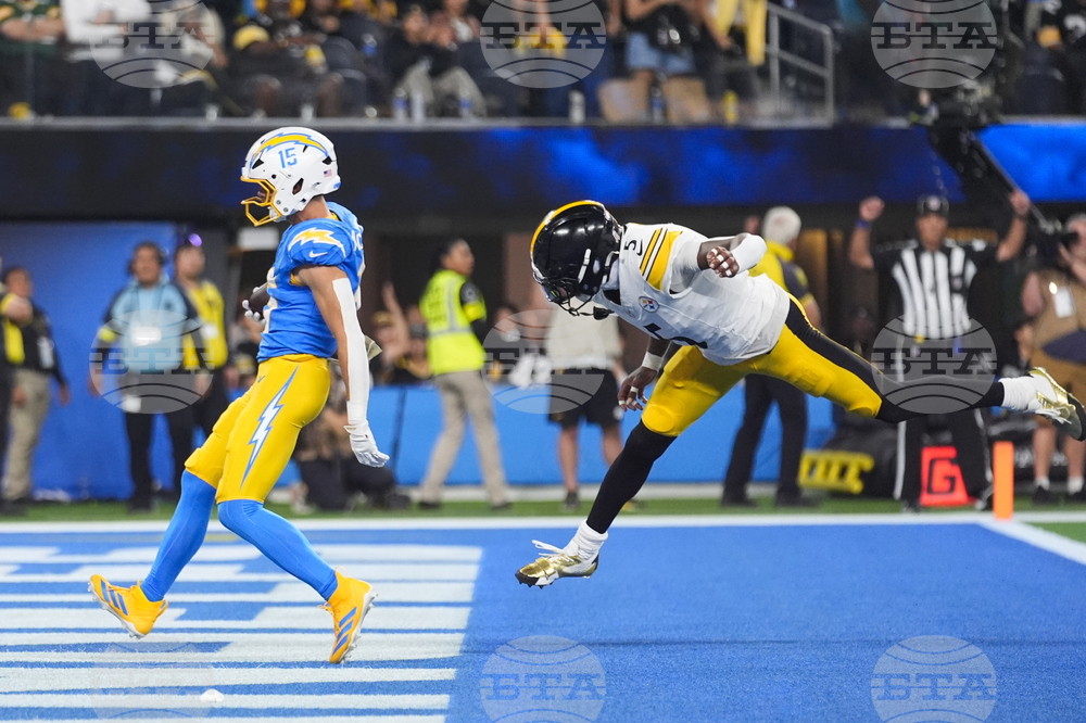 Steelers Chargers Football