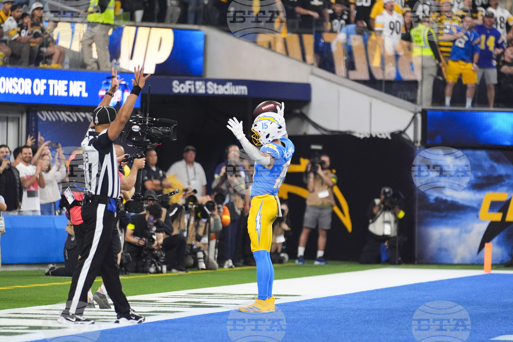 Steelers Chargers Football