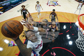 Pistons 76ers Basketball