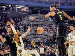 Pacers Warriors Basketball