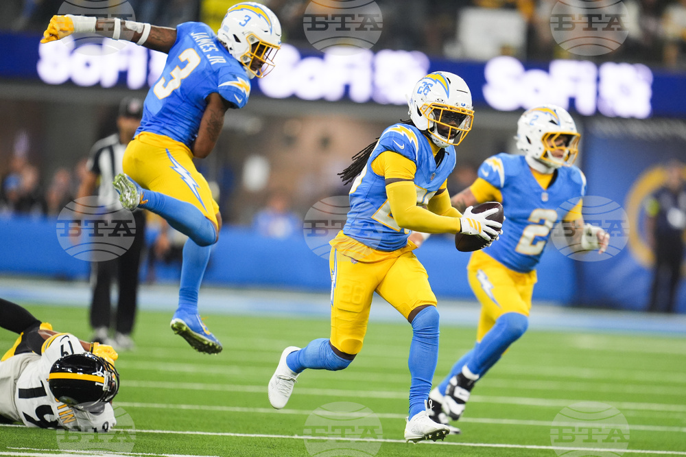 Steelers Chargers Football