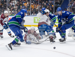 Avalanche Canucks Hockey