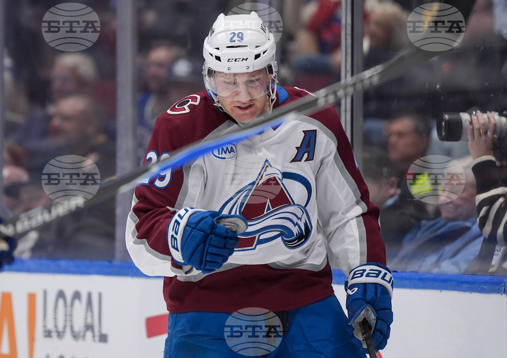 Avalanche Canucks Hockey