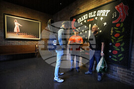 Philanthropy Veterans Sinise