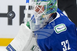 Avalanche Canucks Hockey