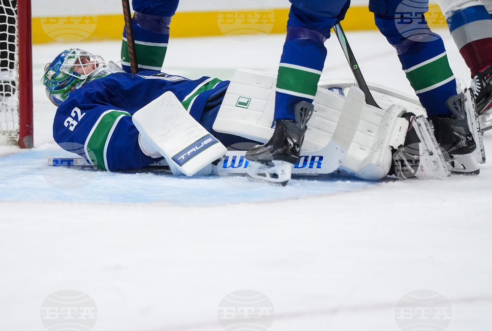 Avalanche Canucks Hockey