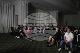 Български фолклорни състави в чужбина - среща