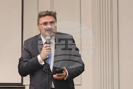 Български фолклорни състави в чужбина - среща