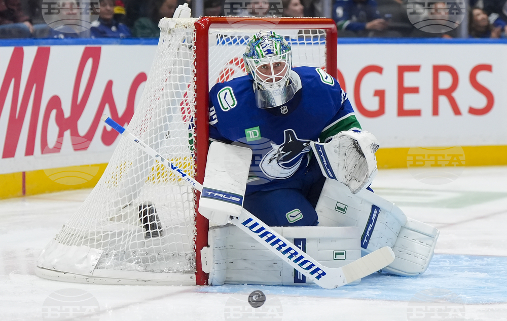 Avalanche Canucks Hockey