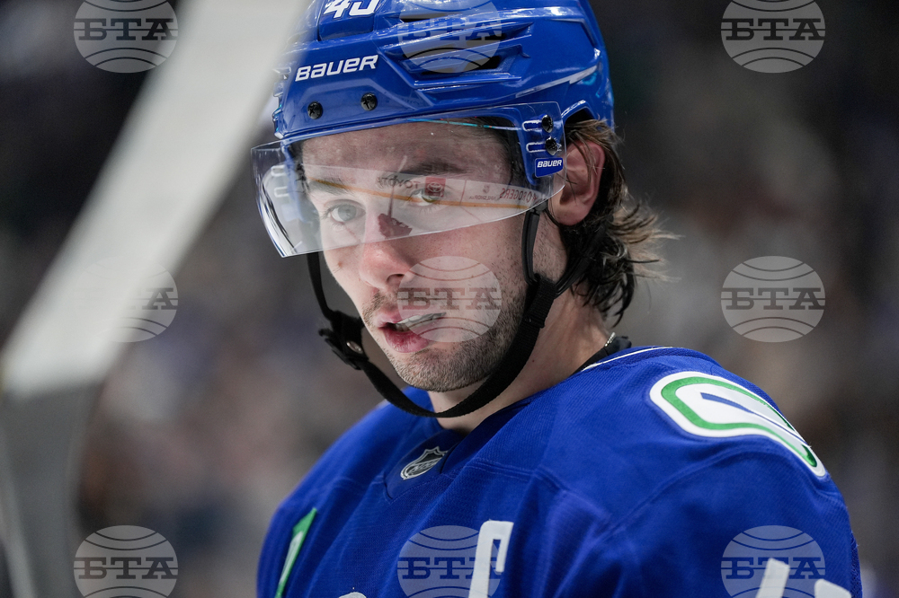 Avalanche Canucks Hockey