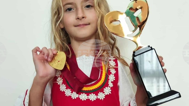 Дете от плевенска арт школа е отличено в международен конкурс за рисунка на здравна тема