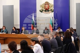 „Доброволчеството в България – може ли държавата да подкрепи доброволците в България?“ - кръгла маса