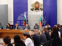 „Доброволчеството в България – може ли държавата да подкрепи доброволците в България?“ - кръгла маса