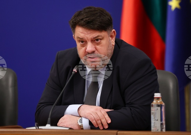 Доброволчеството не е просто мисия или кауза, а възможност за обединяване на усилията на институциите, гражданския сектор, заяви вицепремиерът Атанас Зафиров