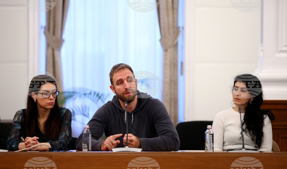 NGOs, Businesses Call for Regulatory Framework, Support for Volunteers in Bulgaria