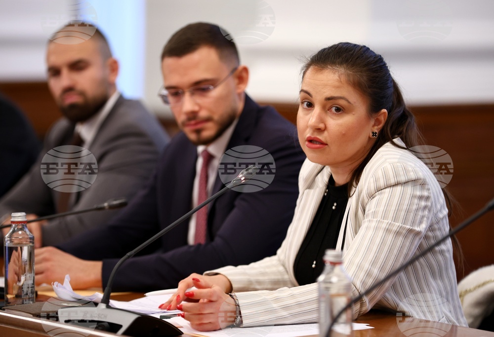 „Доброволчеството в България – може ли държавата да подкрепи доброволците в България?“ - кръгла маса