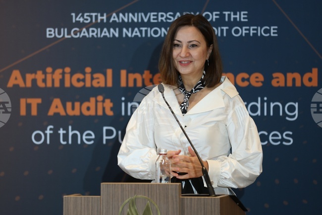 Изкуственият интелект е възможност да засилим прозрачността и доверието на гражданите в управлението на публичните ресурси, каза Илиана Иванова