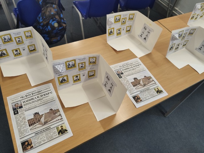 Урок под надслов „Пътешествие до Лувъра“ се състоя в Българското училище „Д-р Петър Берон“ в Рединг, Великобритания